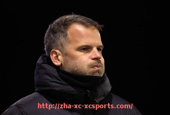 杏彩体育-世俱杯历届比赛裁判名单回顾与裁判表现争议盘点